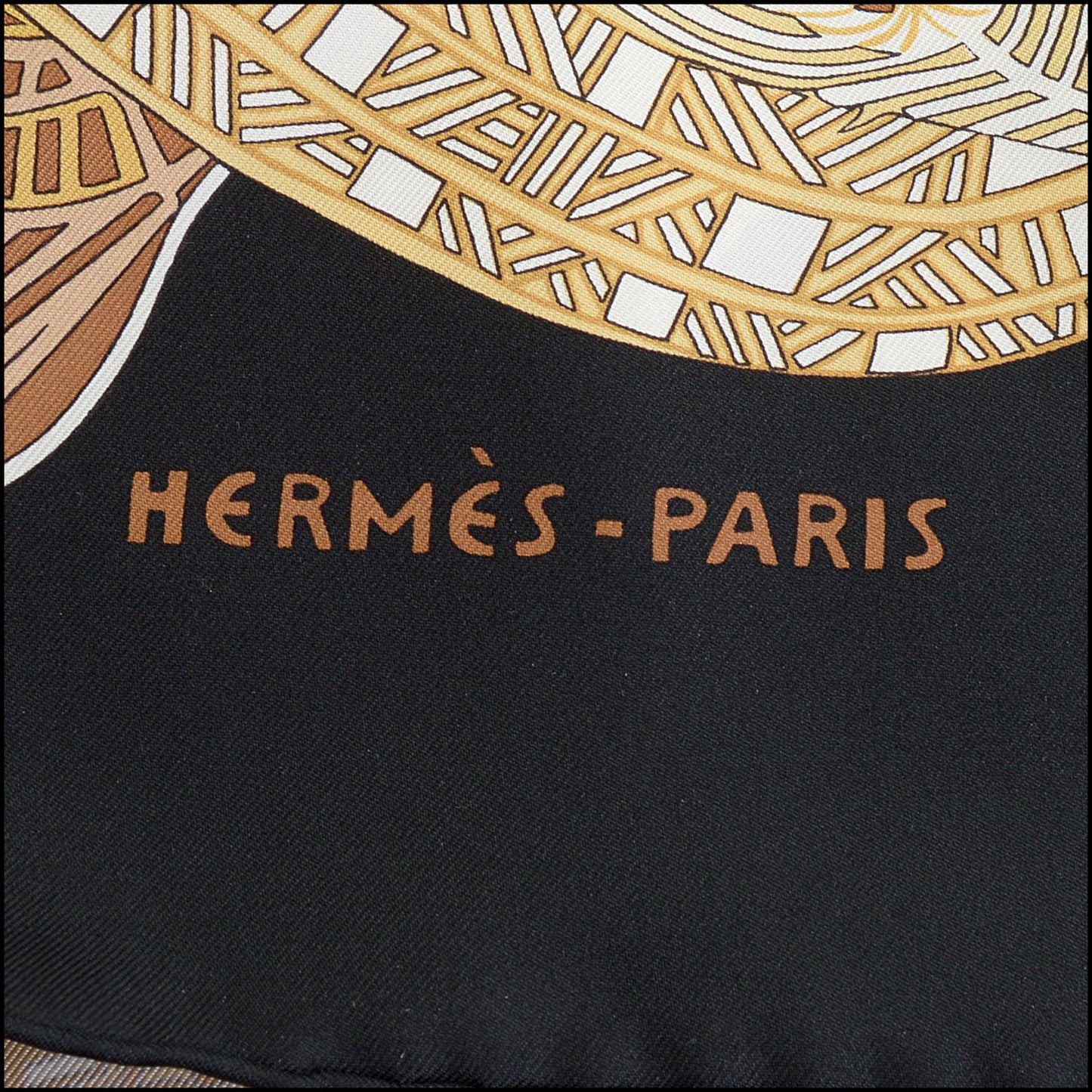 RDC14168 Authentic HERMES Black/Gold Art De Steppes 90cm Silk Scarf