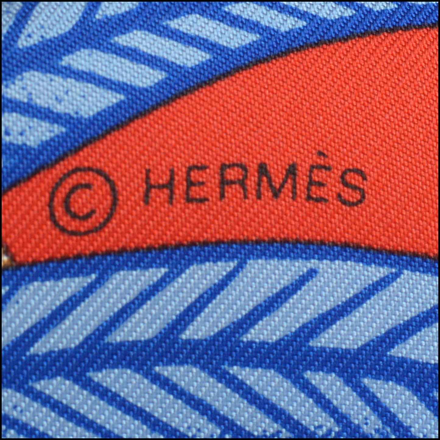 RDC14167 Authentic HERMES Red La Marche du Zambeze 90cm Silk Scarf