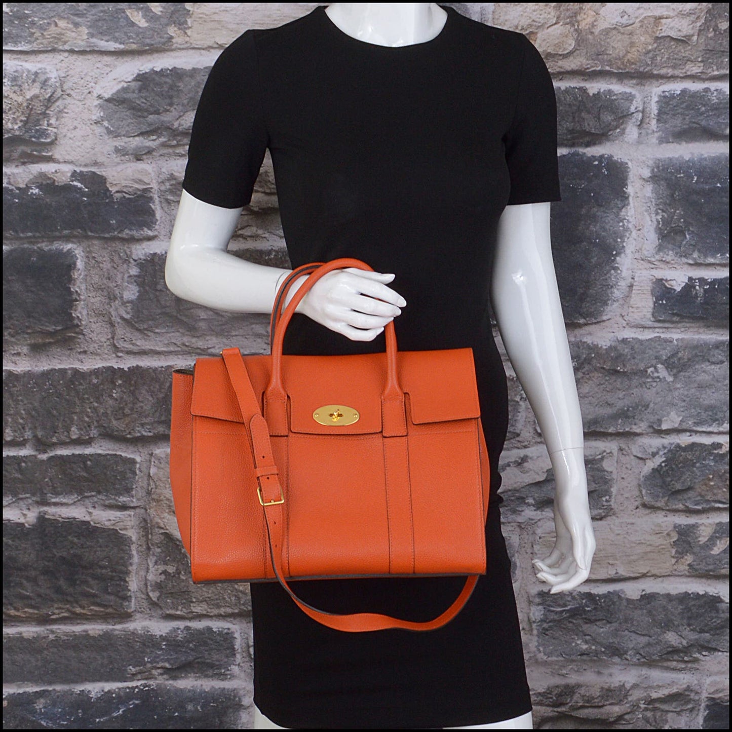 RDC13847 Authentic MULBERRY Orange Pebbled Leather Bayswater