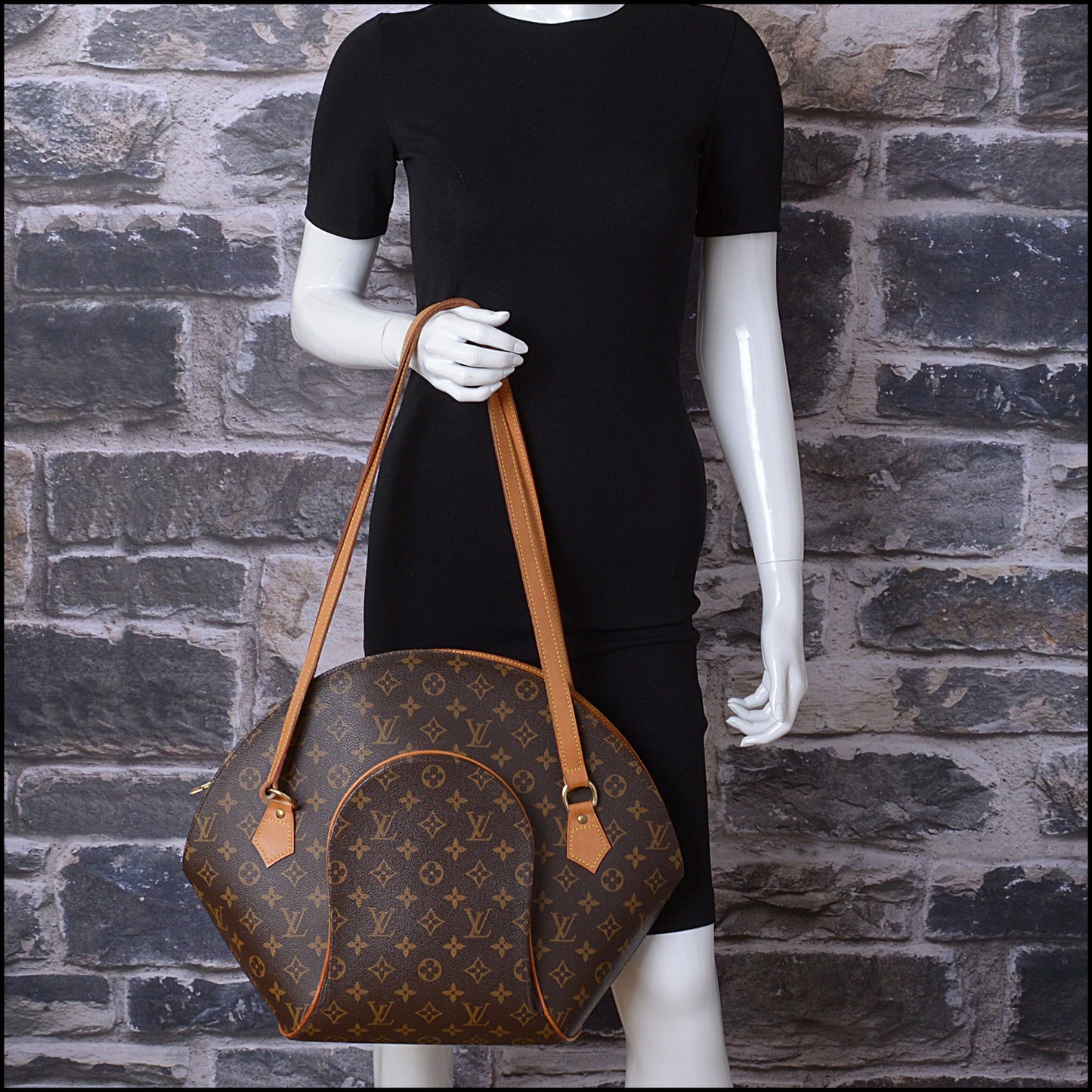 RDC14216 Authentic LOUIS VUITTON Vintage '98 LV Monogram Canvas Ellipse GM Bag